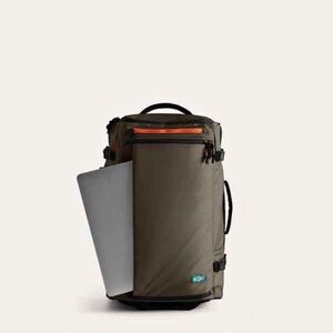 Nomatic Navigator RS Carry-On 37L - Olive - Rolling Backpack/Suitcase